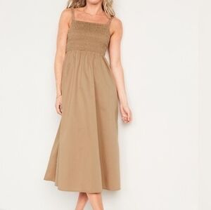 Smocked Bodice Midi Dress in Tan Sz L